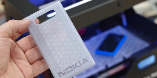 Personnaliser la coque d’un Nokia Lumia avec une imprimante 3D