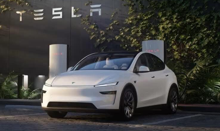 Tesla Model Y 2025 blanc