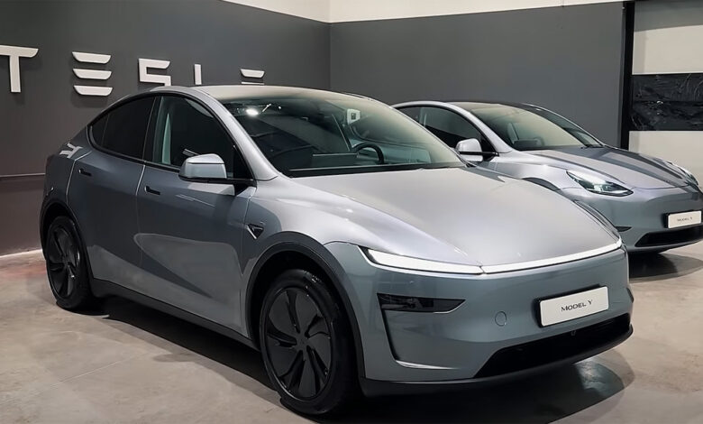 Tesla Model Y 2025 vs 2024